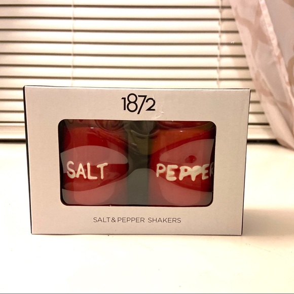 🧂 Salt & Pepper Shakers Holiday Set Kitchen Dining 1872 - Picture 9 of 11